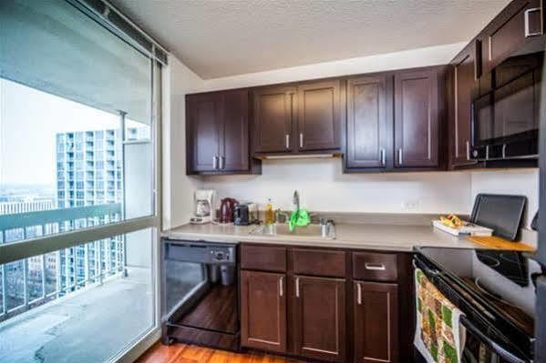 Suite Home Chicago - Eugenie Terrace Two-Bedroom Apartment Eksteriør billede